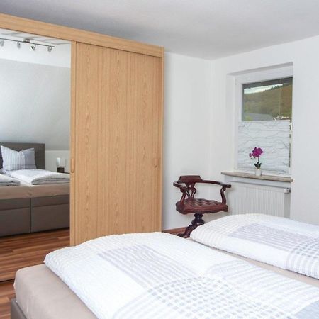 Ferienwohnung Grauschiefer Irsch Esterno foto