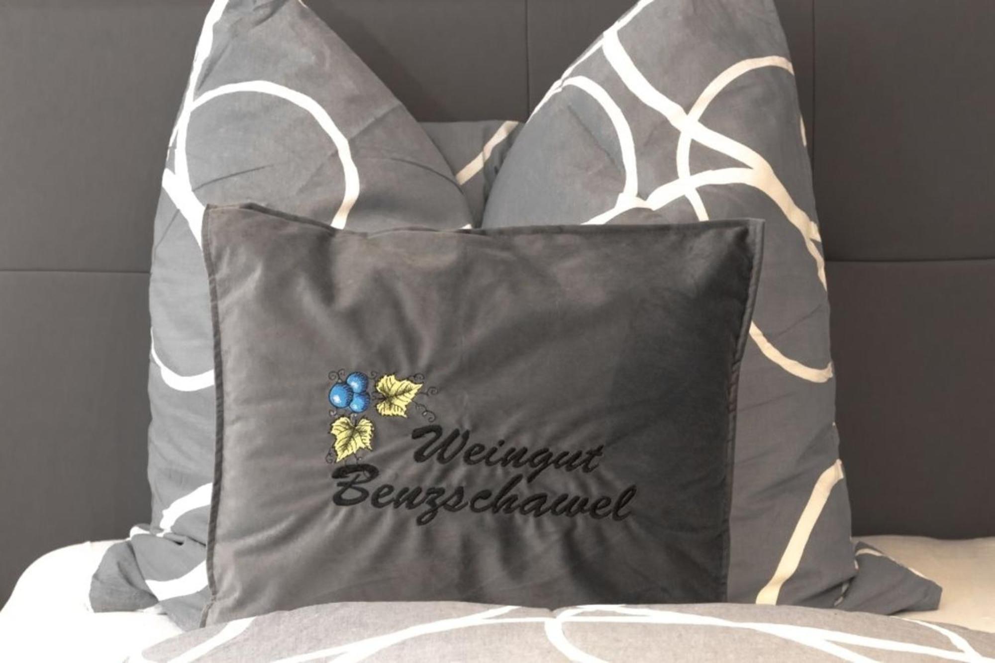 Ferienwohnung Grauschiefer Irsch Esterno foto